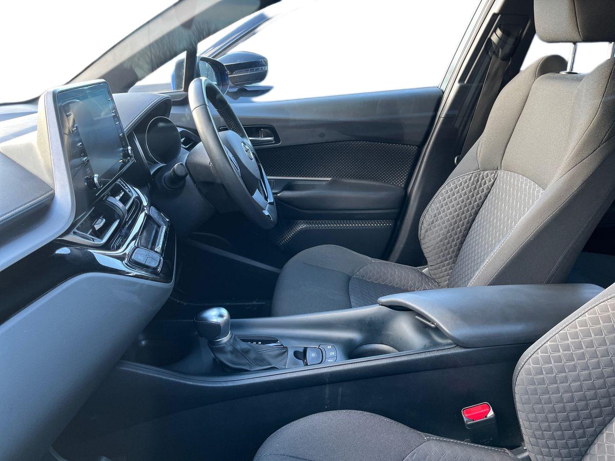 Used Toyota C-HR 2022 for sale - 76553509: Photo 7