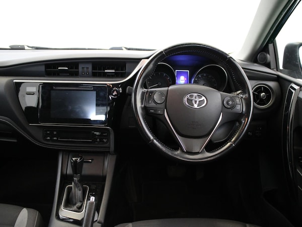 Used Toyota Auris 2017 for sale - 76177454: Photo 12