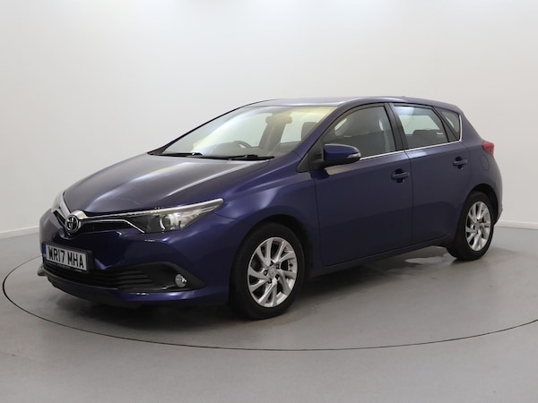 Used Toyota Auris 2017 for sale - 76177454: Photo 3