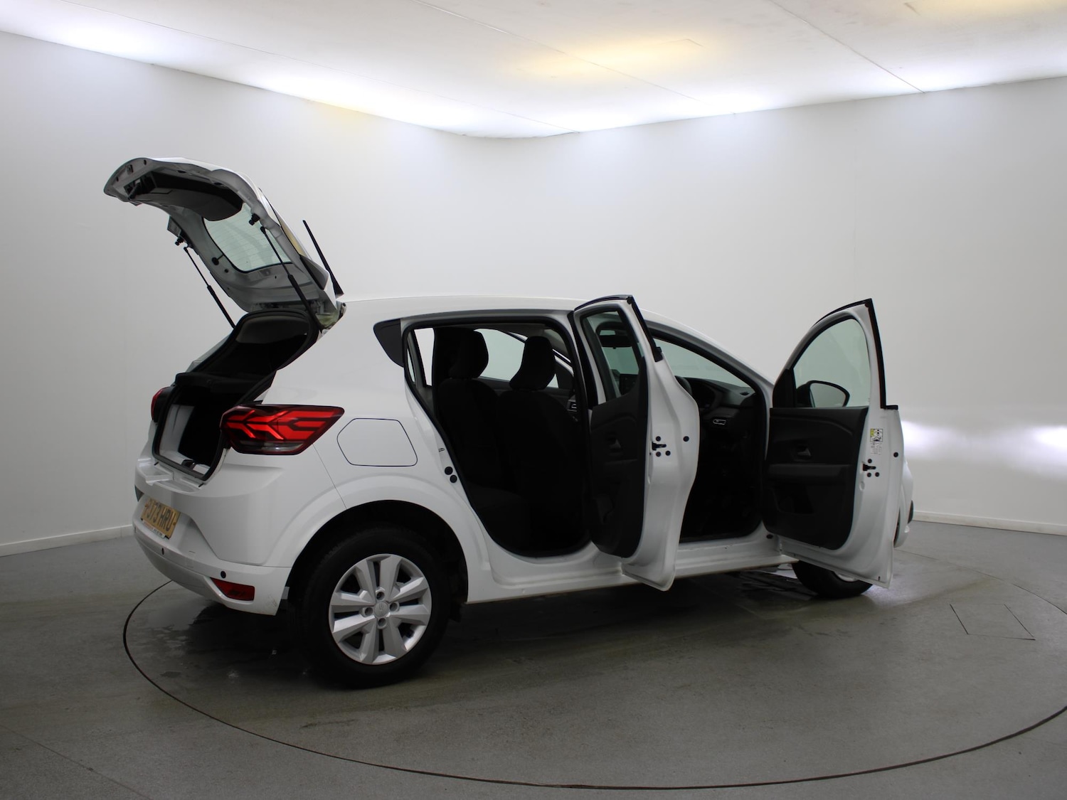 Used Dacia Sandero 2023 for sale - 76274613: Photo 33