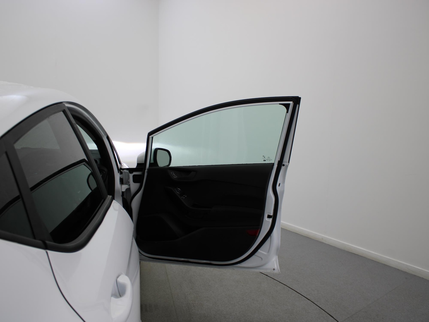 Used Ford Fiesta 2020 for sale - 77706959: Photo 30