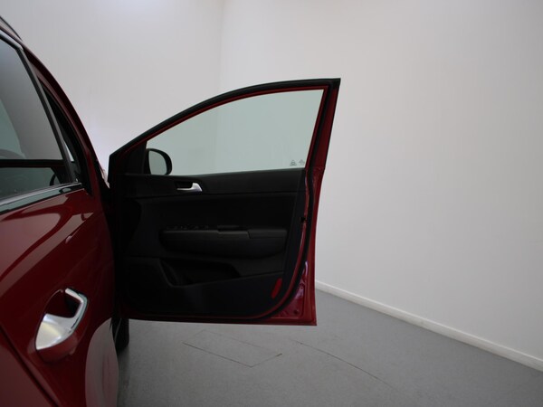 Used Kia Sportage 2021 for sale - 75541724: Photo 32