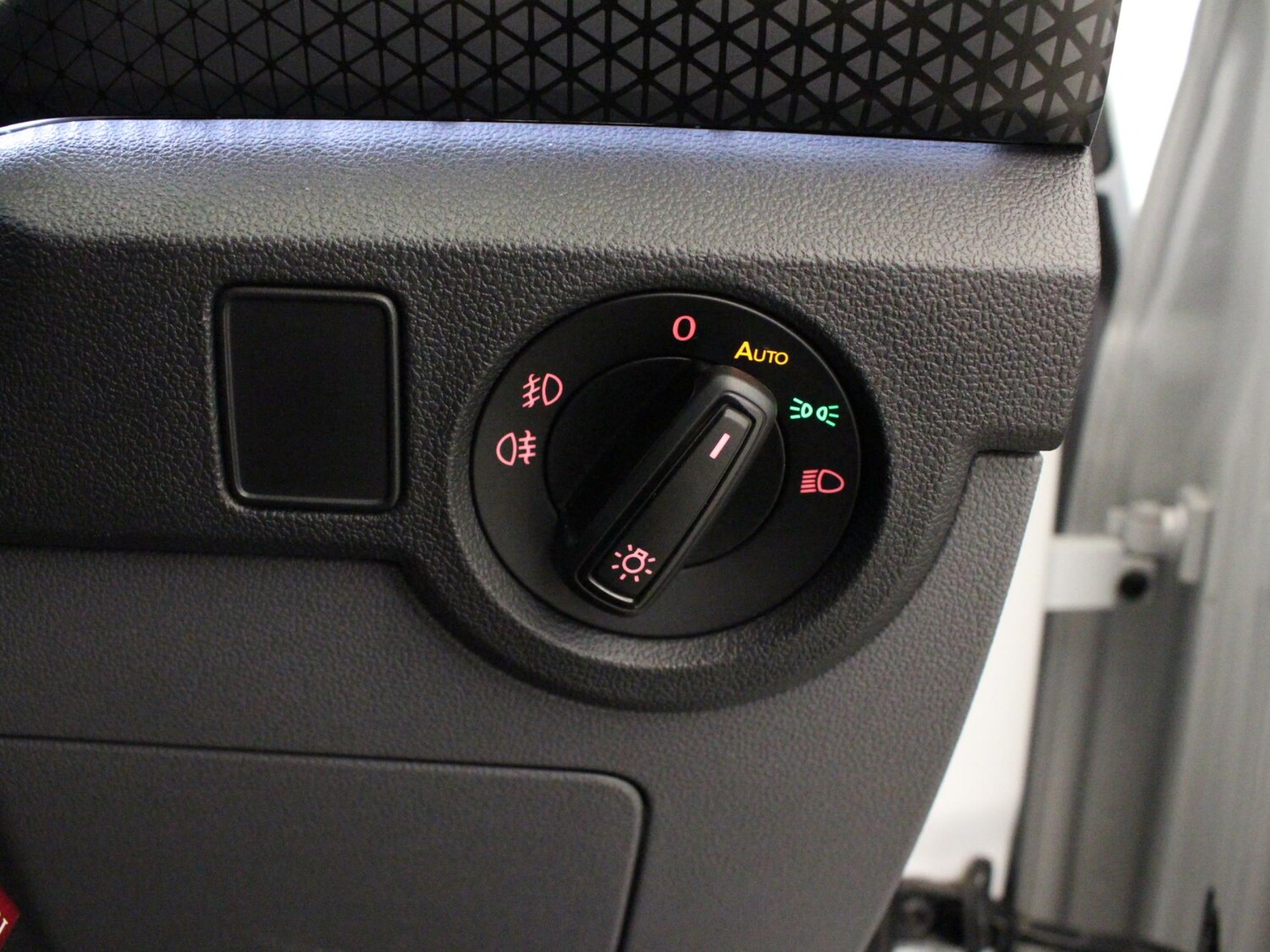 Used Volkswagen T-Cross 2019 for sale - 77561196: Photo 32