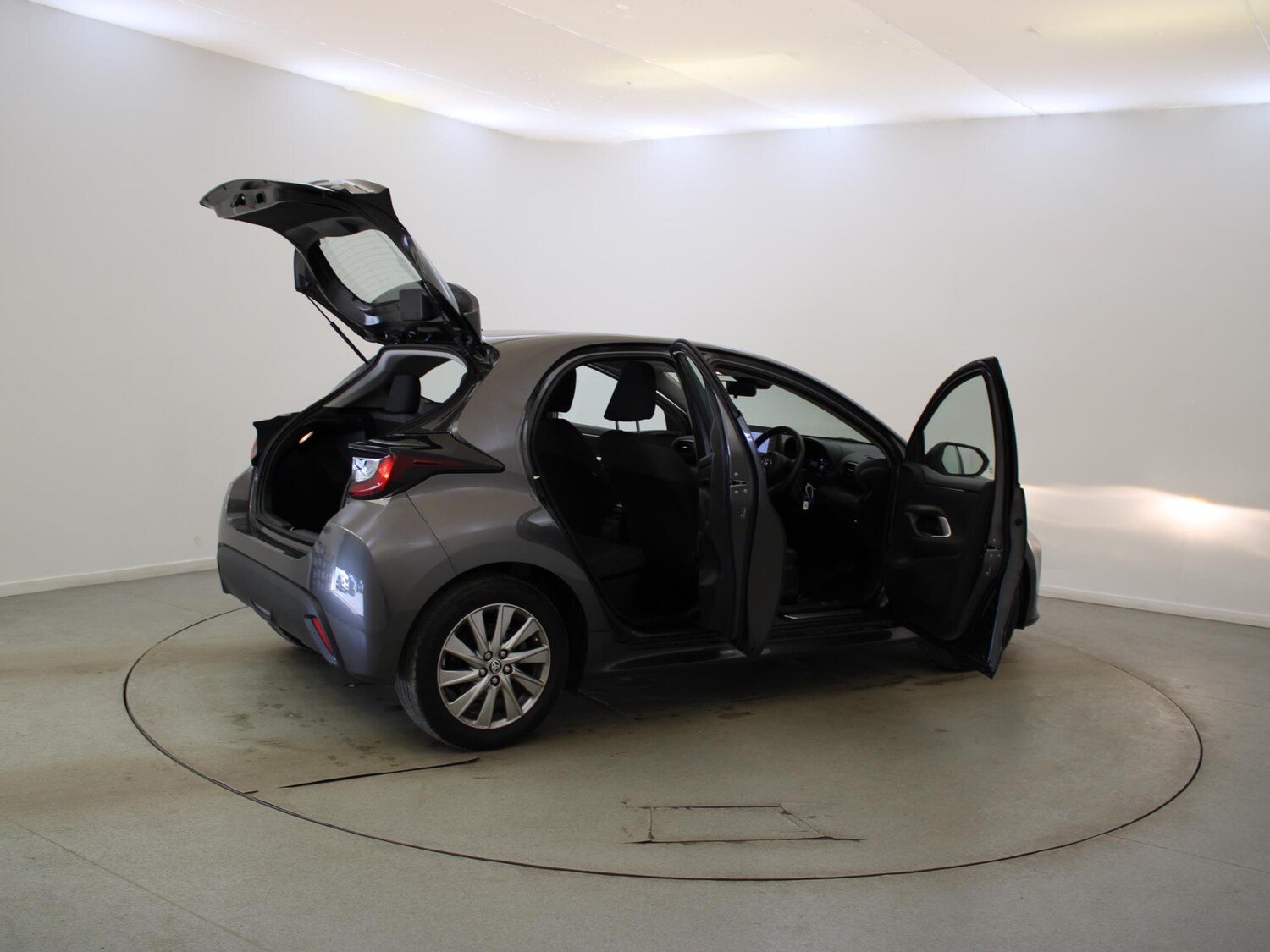 Vehicle 33