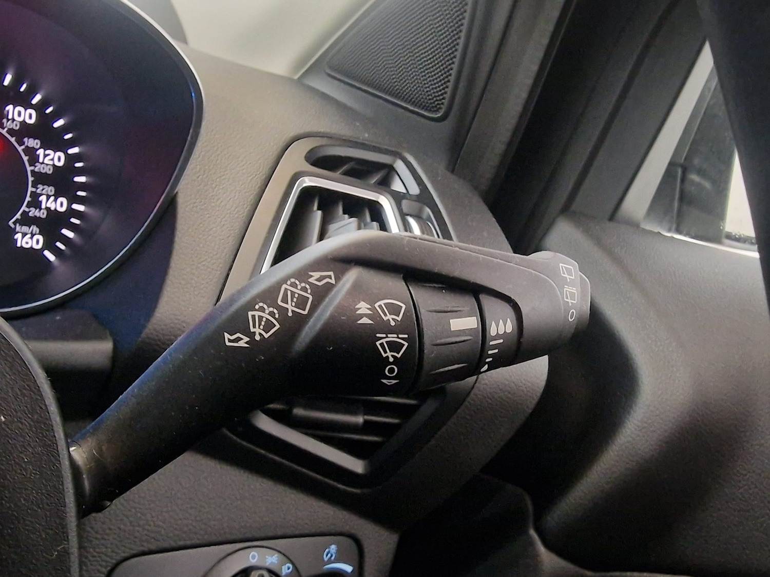 Used Ford Kuga 2018 for sale - 76442664: Photo 29