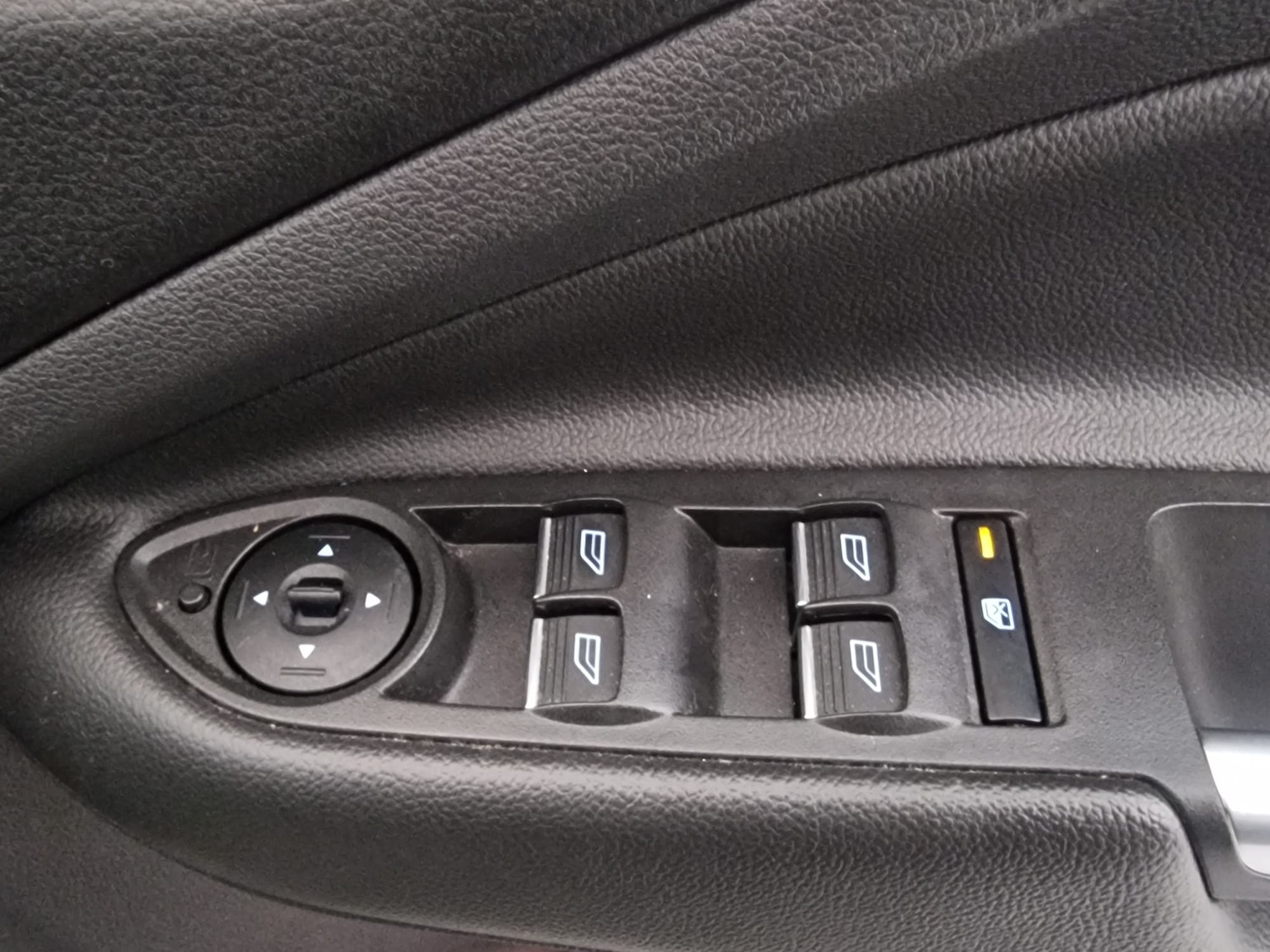 Used Ford Kuga 2018 for sale - 76442664: Photo 33