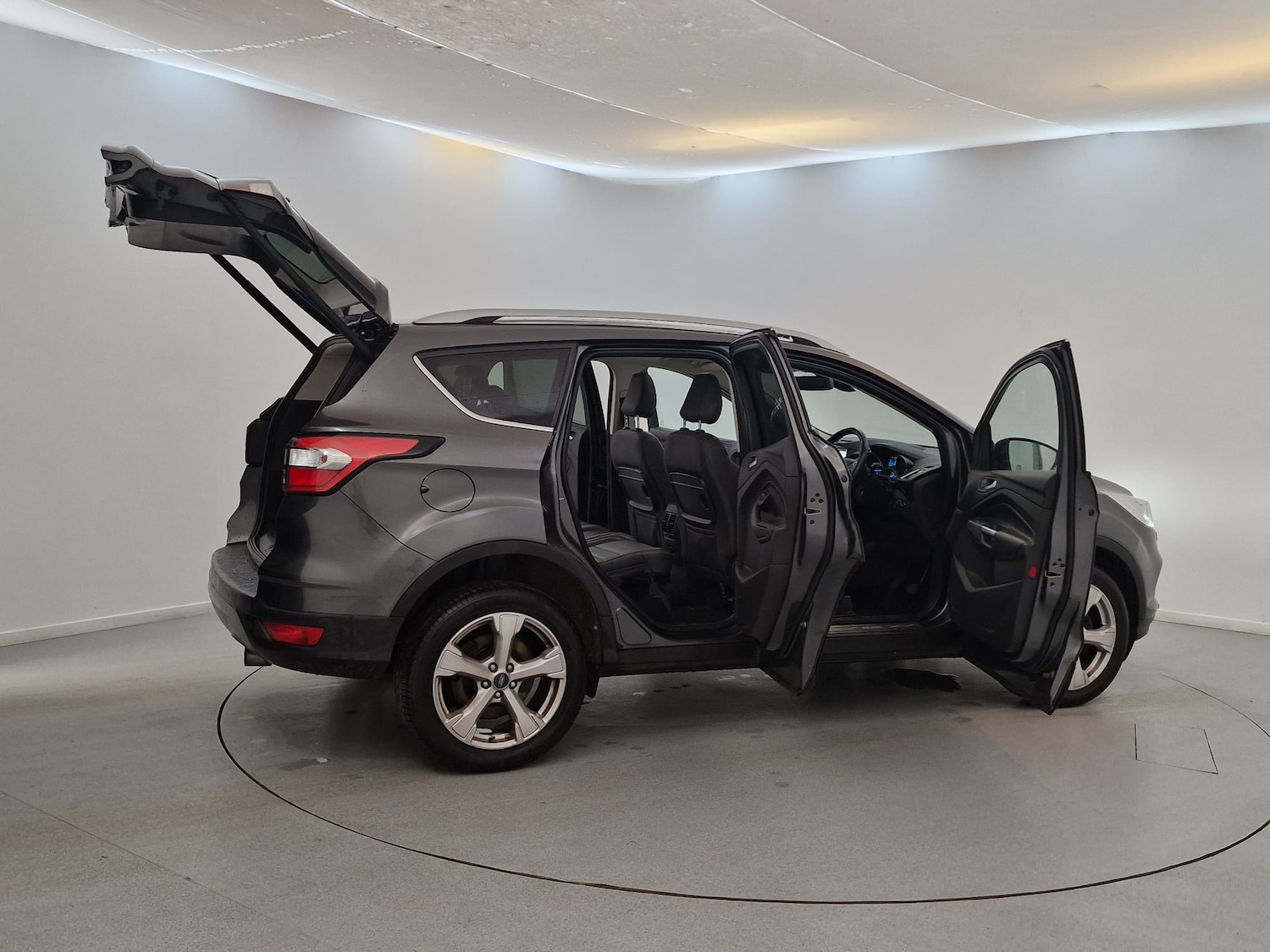 Used Ford Kuga 2018 for sale - 76442664: Photo 36