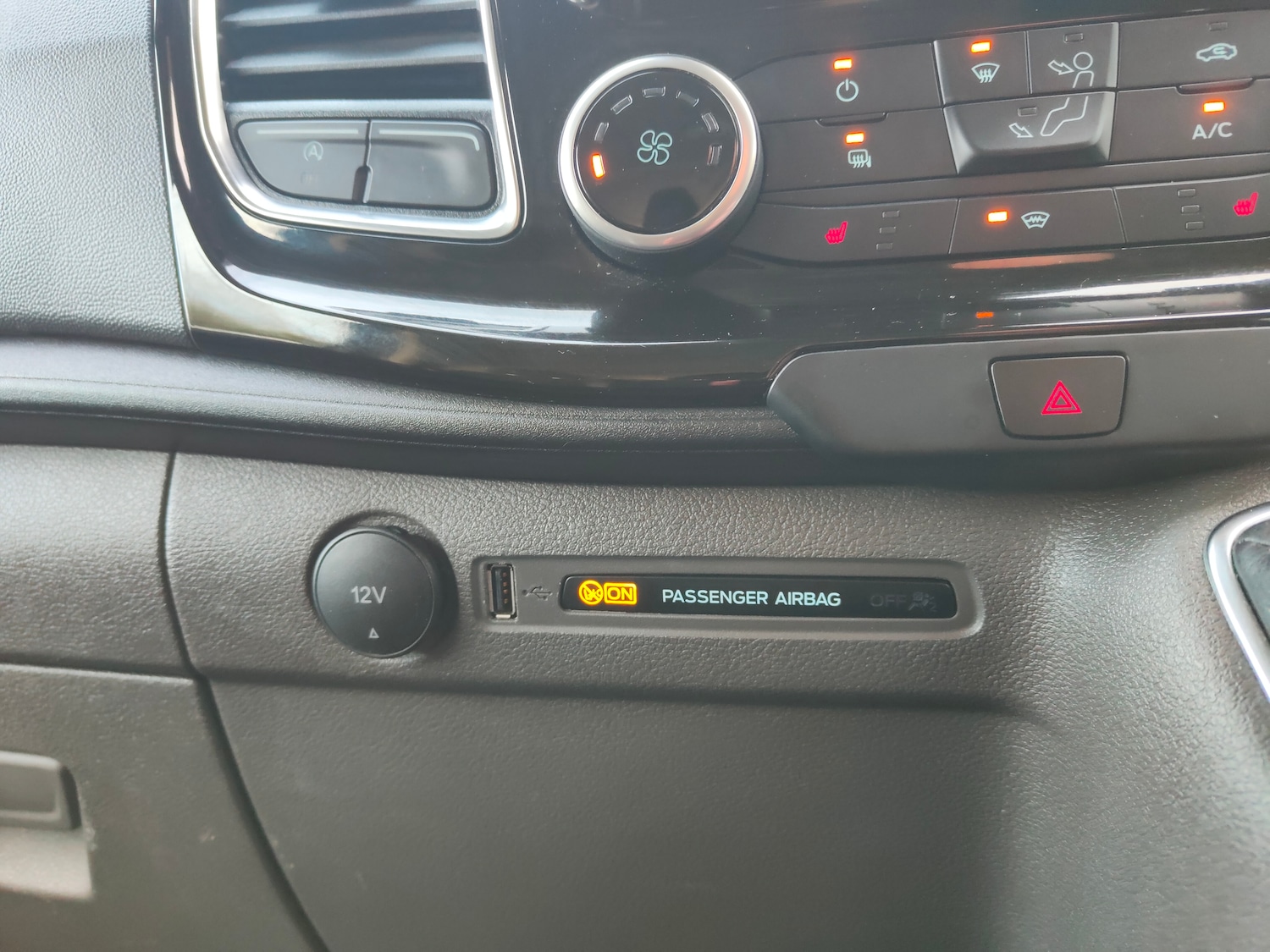 Used Ford Transit Custom 2024 for sale - 77829476: Photo 9