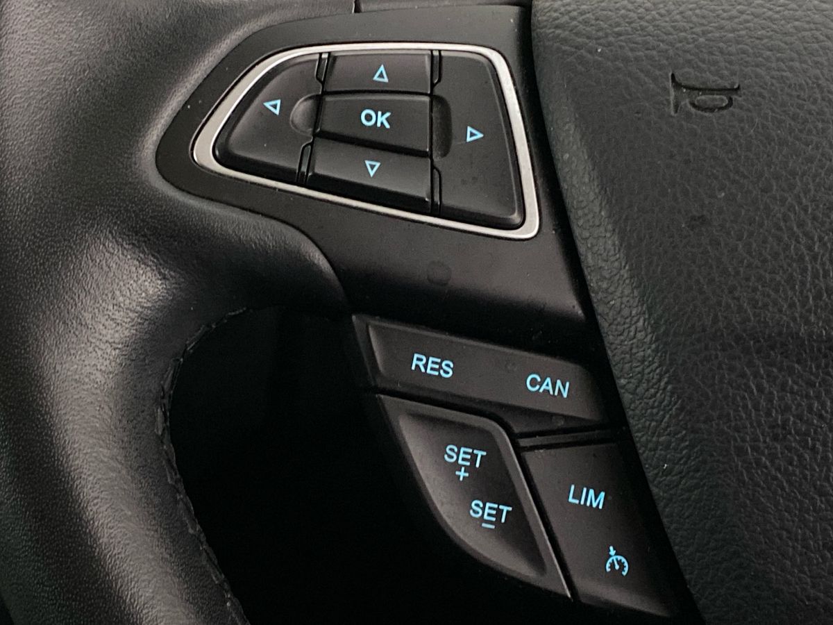 Used Ford Kuga 2017 for sale - 77635130: Photo 17