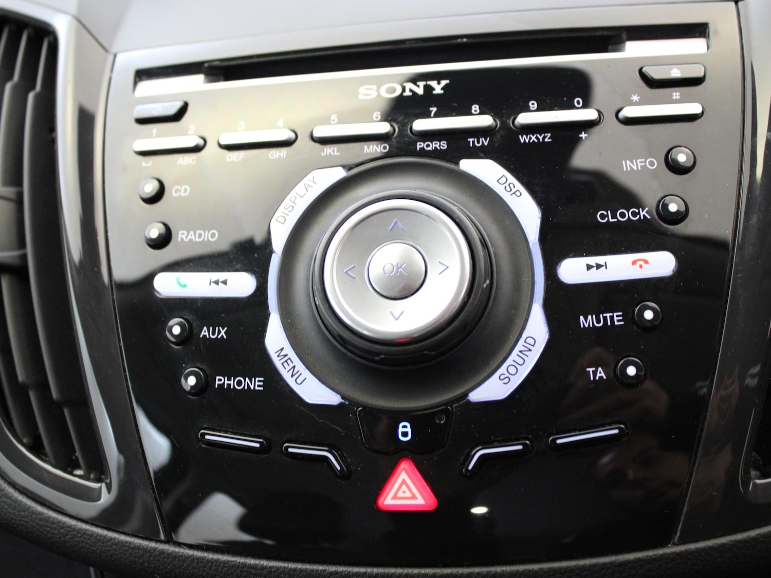 Used Ford Kuga 2015 for sale - 76515786: Photo 21