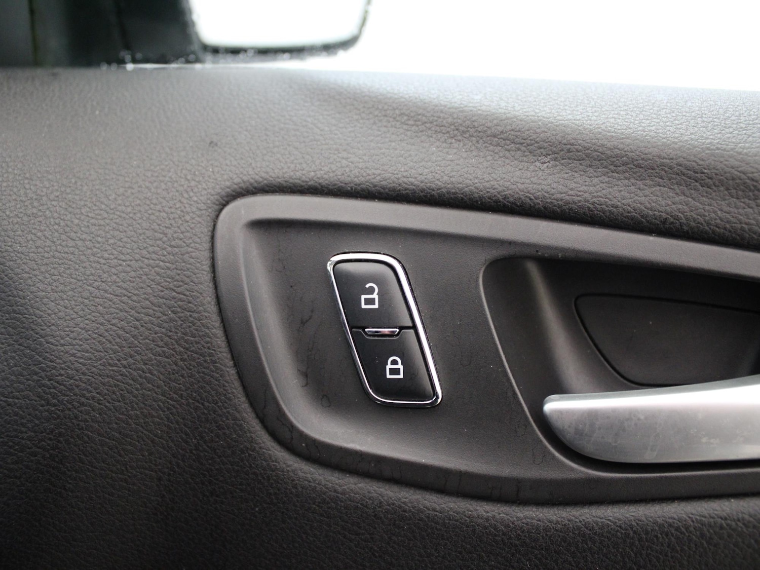 Used Ford Kuga 2015 for sale - 76515786: Photo 27