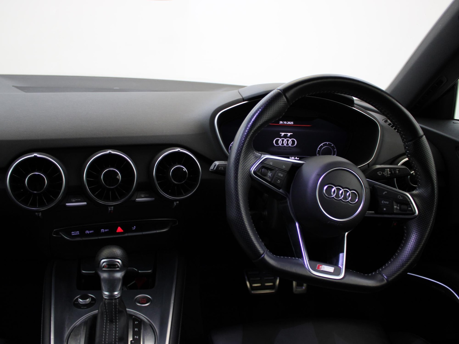 Used Audi TT 2016 for sale - 76421480: Photo 15