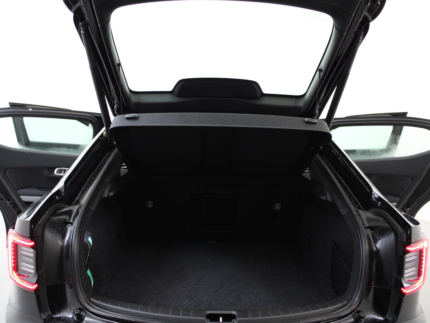 Used Polestar Polestar 2 2021 for sale - 76692343: Photo 40