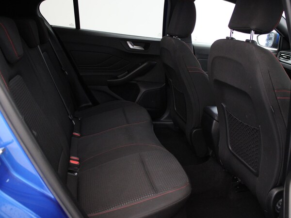 Used Ford Focus 2023 for sale - 75674168: Photo 11