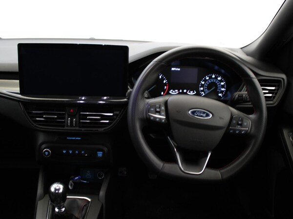 Used Ford Focus 2023 for sale - 75674168: Photo 12