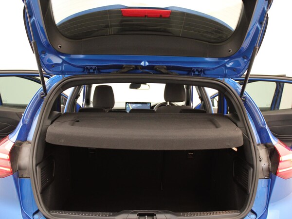 Used Ford Focus 2023 for sale - 75674168: Photo 32
