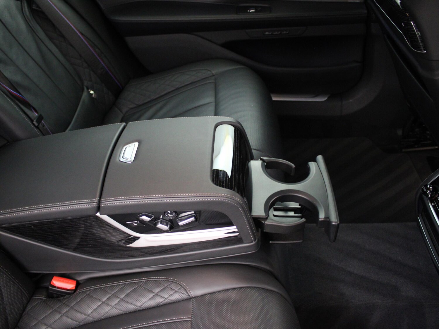 Used BMW 7 Series 2022 for sale - 77601701: Photo 17