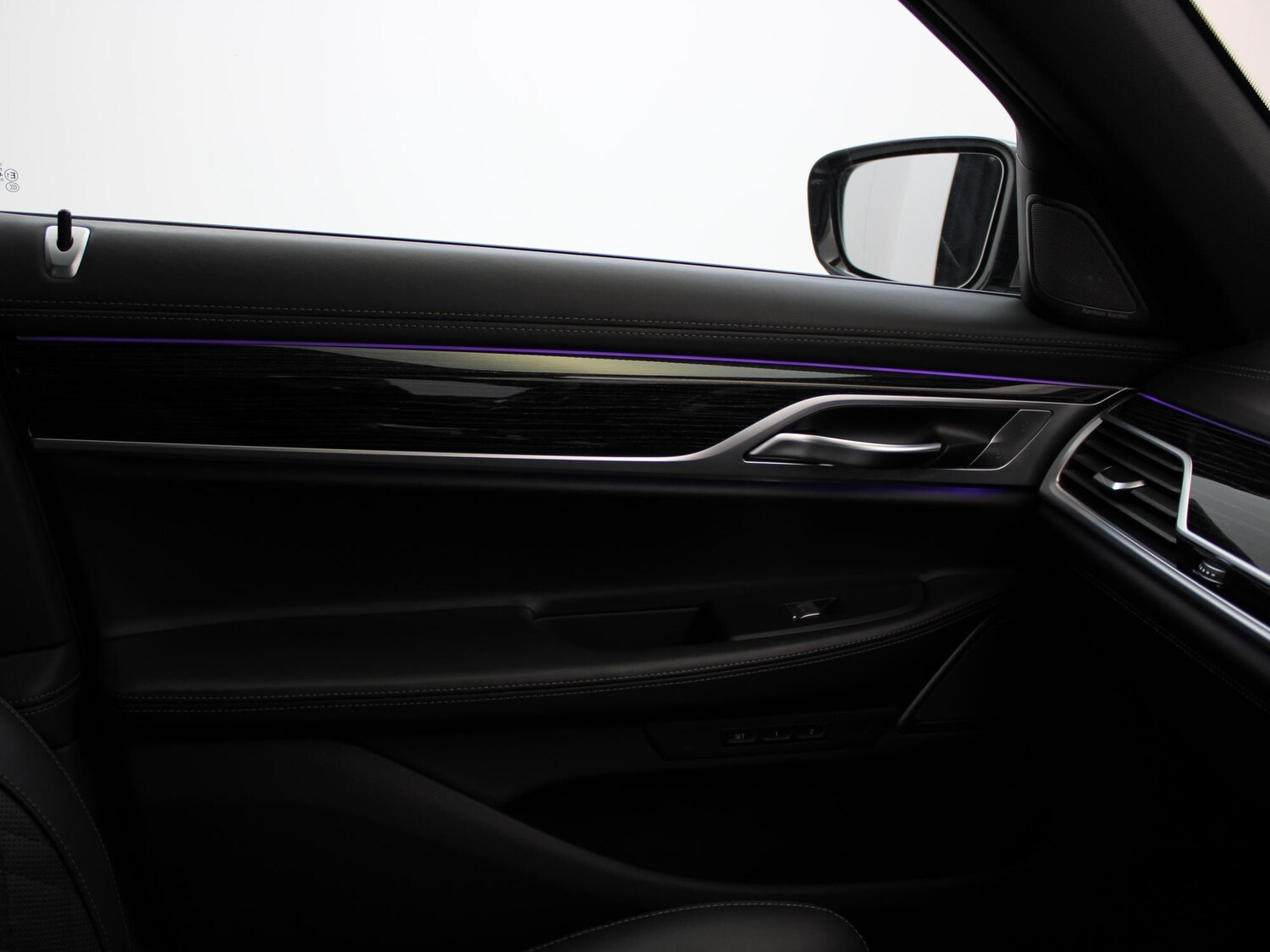 Used BMW 7 Series 2022 for sale - 77601701: Photo 37