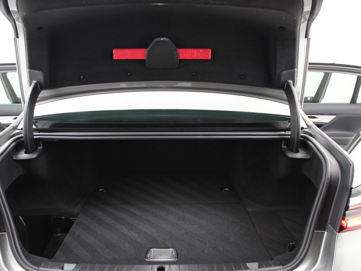 Used BMW 7 Series 2022 for sale - 77601701: Photo 57