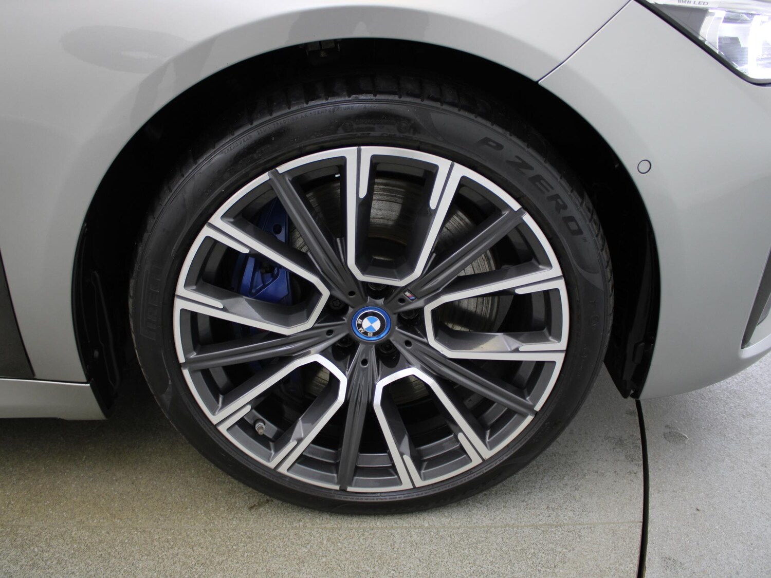 Used BMW 7 Series 2022 for sale - 77601701: Photo 60