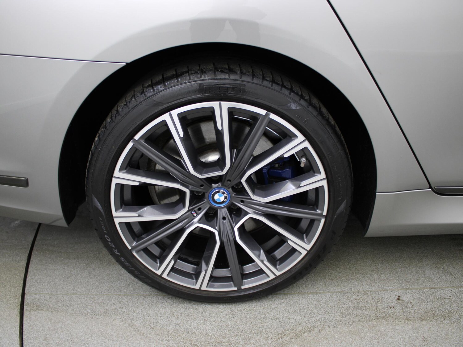 Used BMW 7 Series 2022 for sale - 77601701: Photo 64