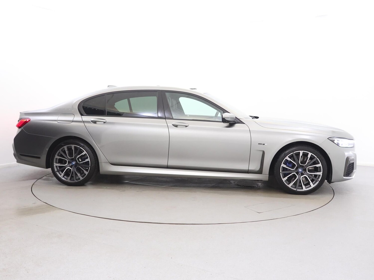 Used BMW 7 Series 2022 for sale - 77601701: Photo 8