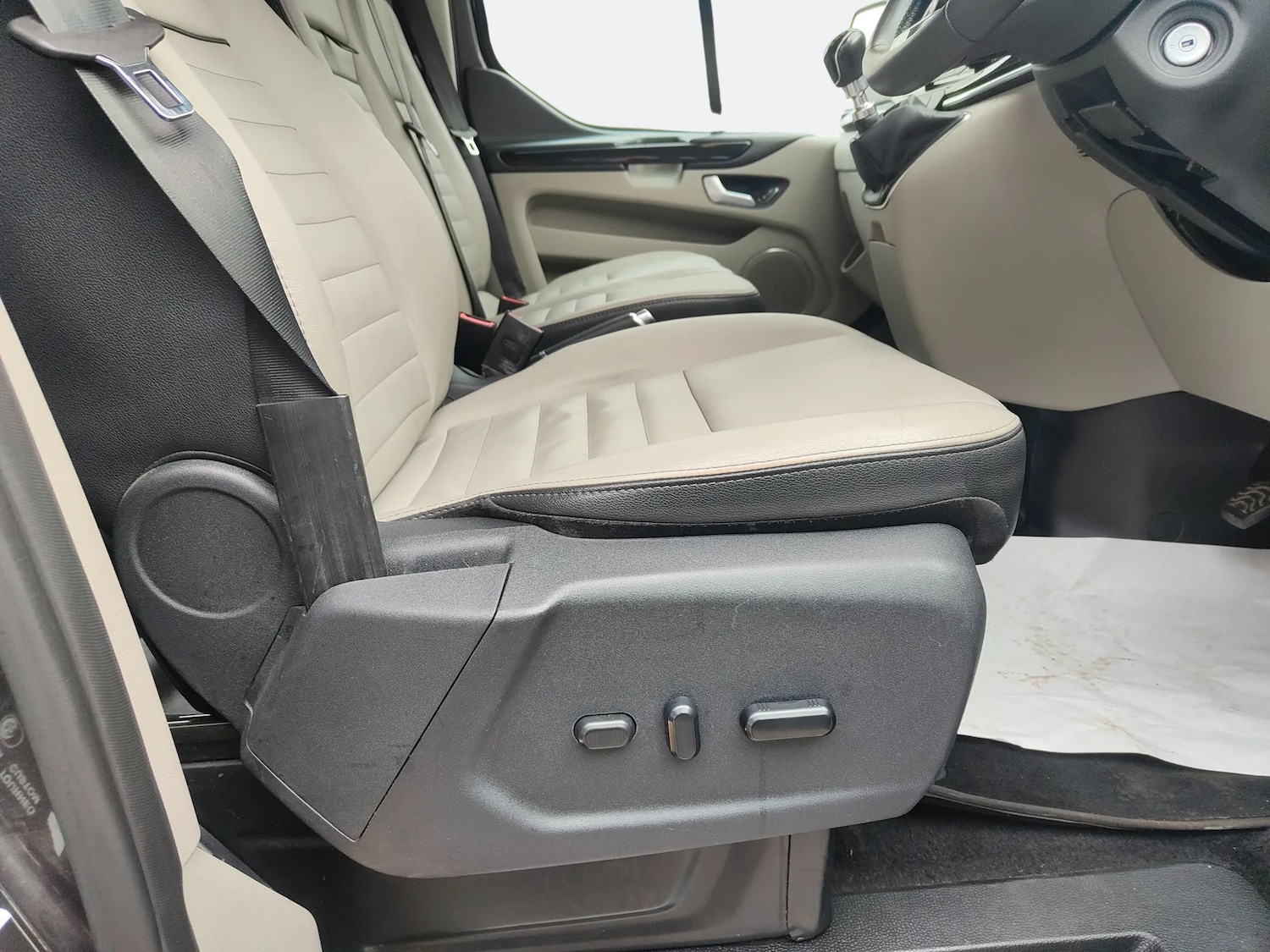 Used Ford Tourneo Custom 2022 for sale - 75713900: Photo 12