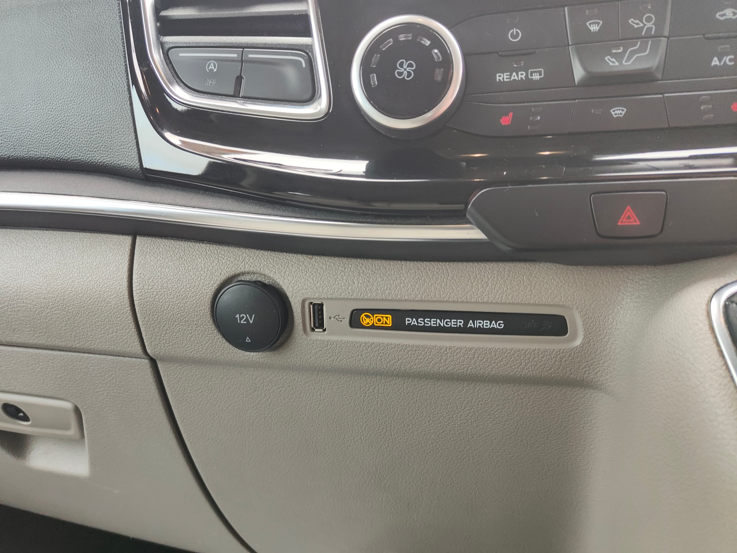 Used Ford Tourneo Custom 2022 for sale - 75713900: Photo 18