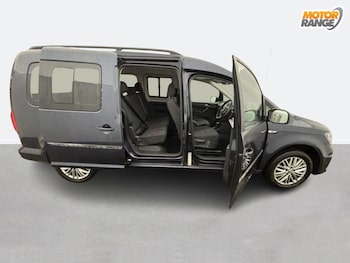 Used Volkswagen Caddy Maxi Life 2020 for sale - 76300188: Photo 2