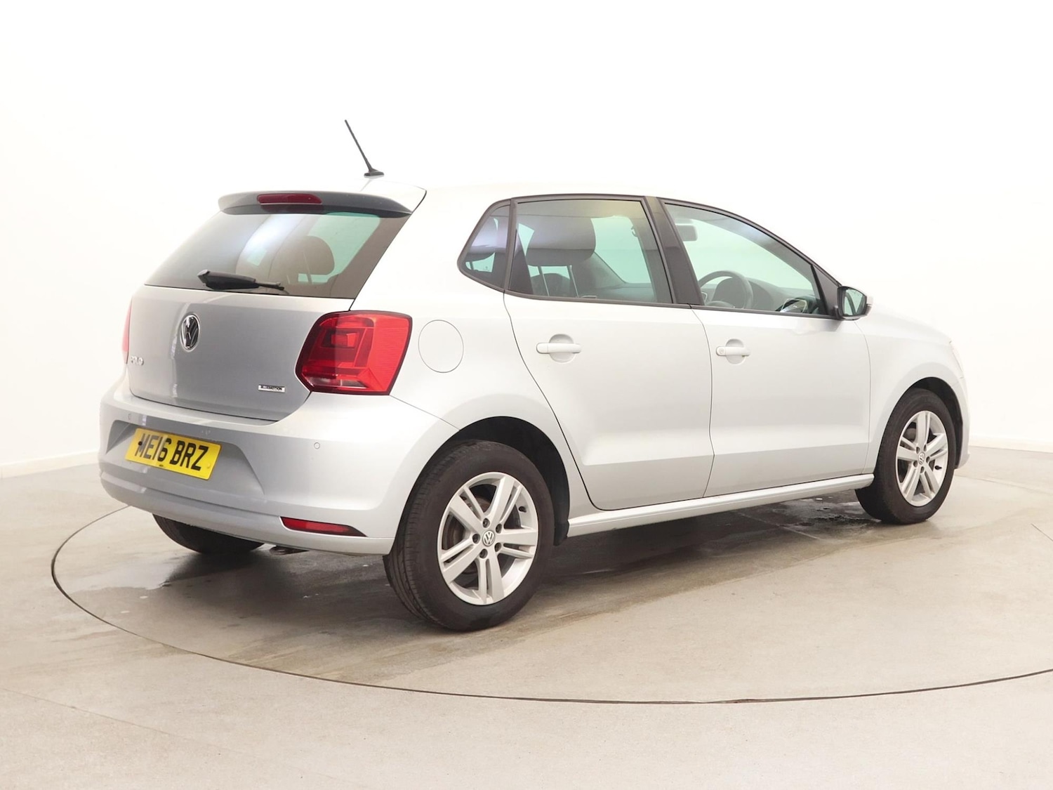 Used Volkswagen Polo 2016 for sale - 78038080: Photo 5