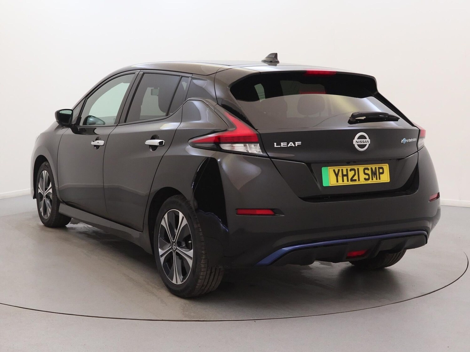 Used Nissan Leaf 2021 for sale - 76090384: Photo 7
