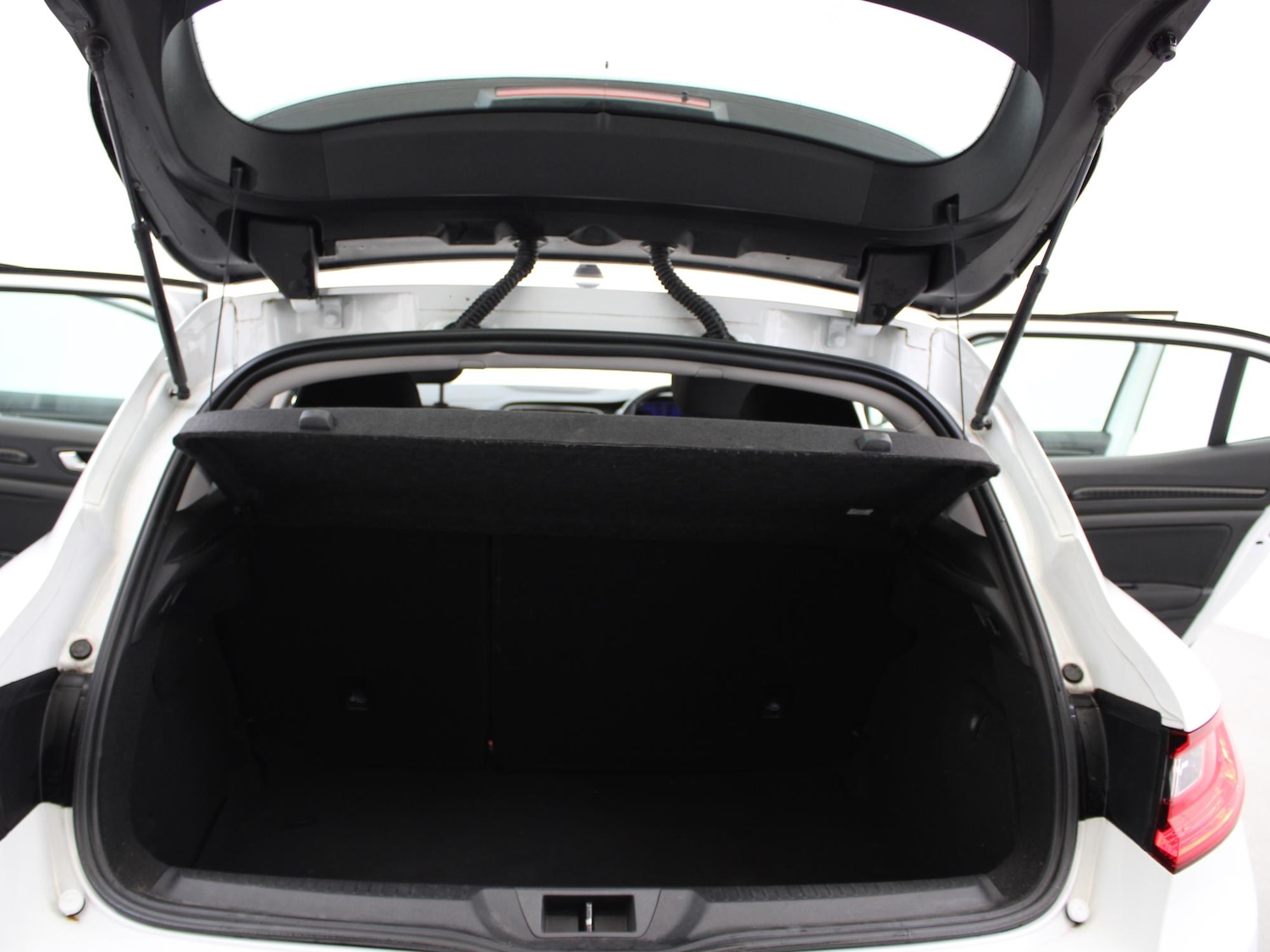 Used Renault Megane 2020 for sale - 78210776: Photo 26