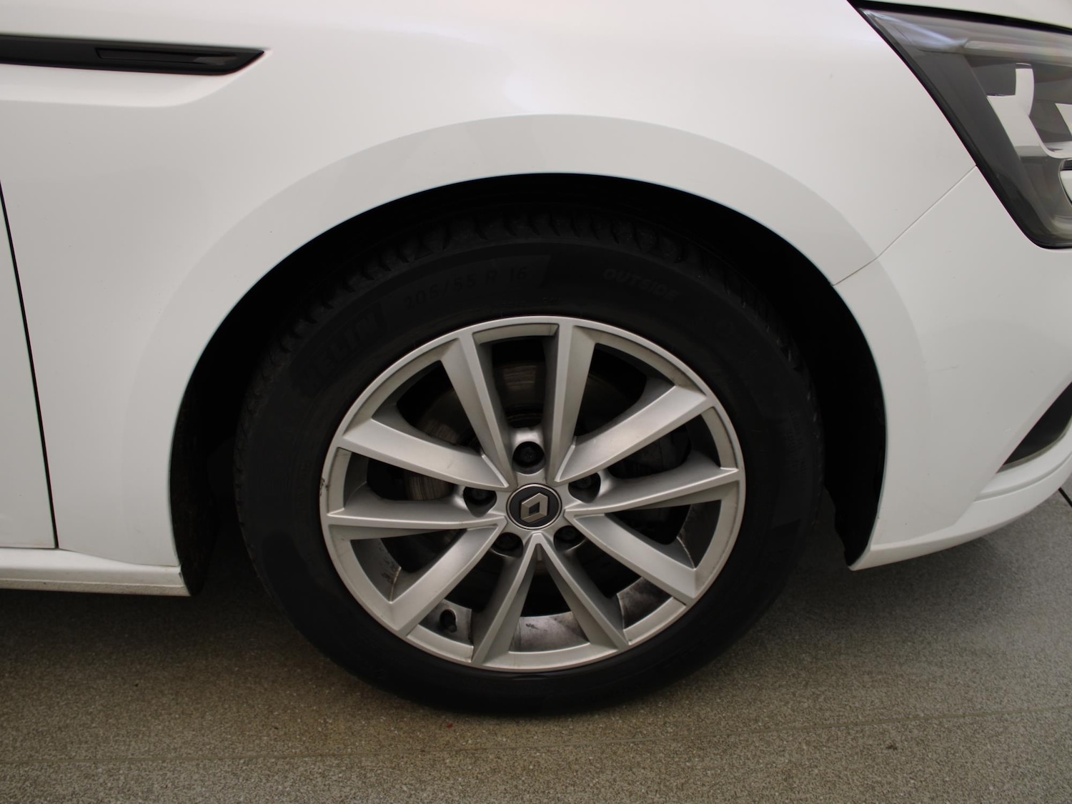 Used Renault Megane 2020 for sale - 78210776: Photo 29