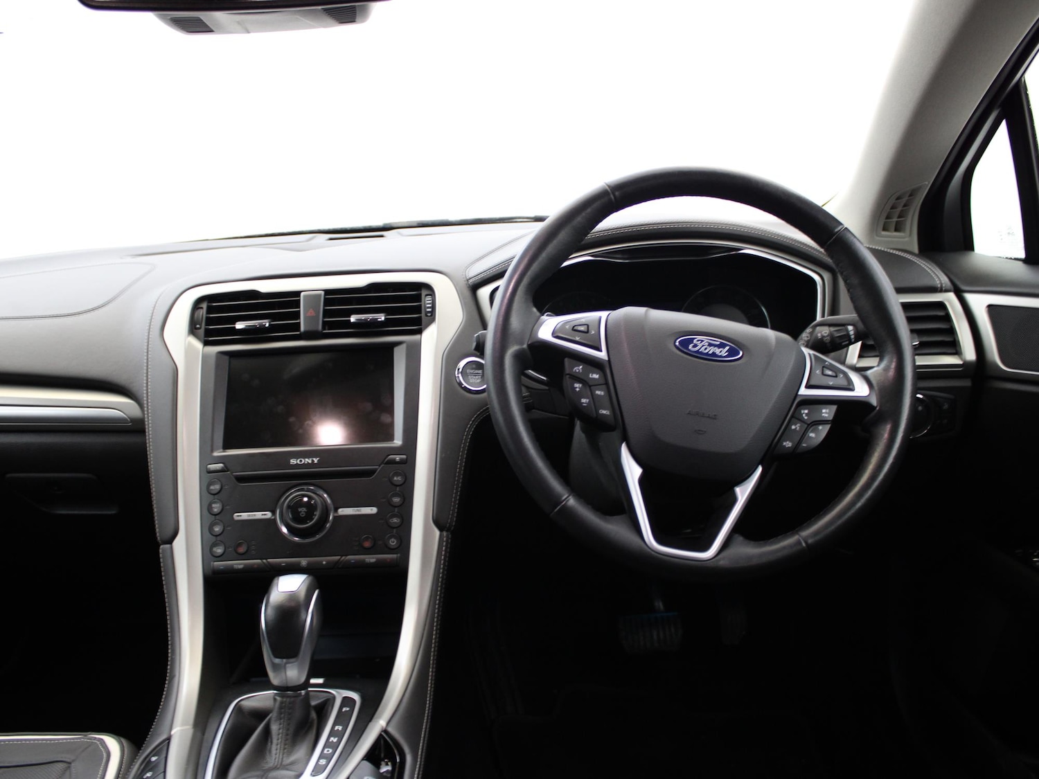 Used Ford Mondeo 2018 for sale - 76515793: Photo 12