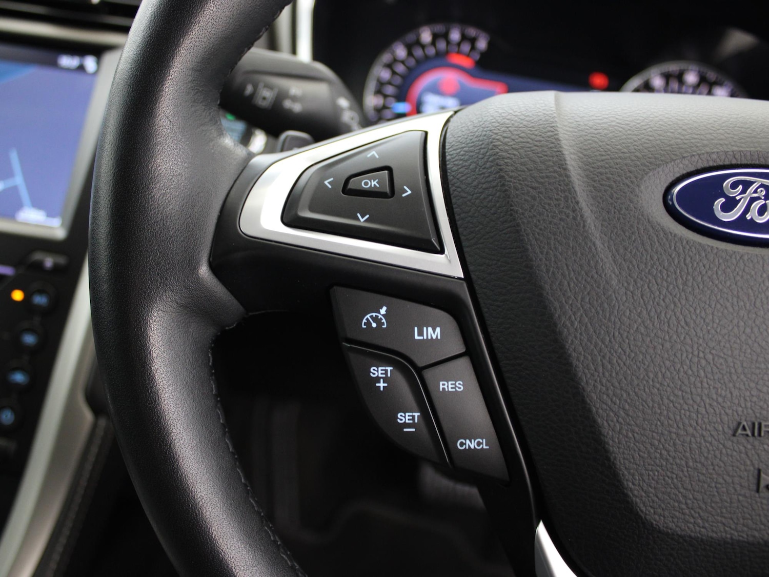 Used Ford Mondeo 2018 for sale - 76515793: Photo 24