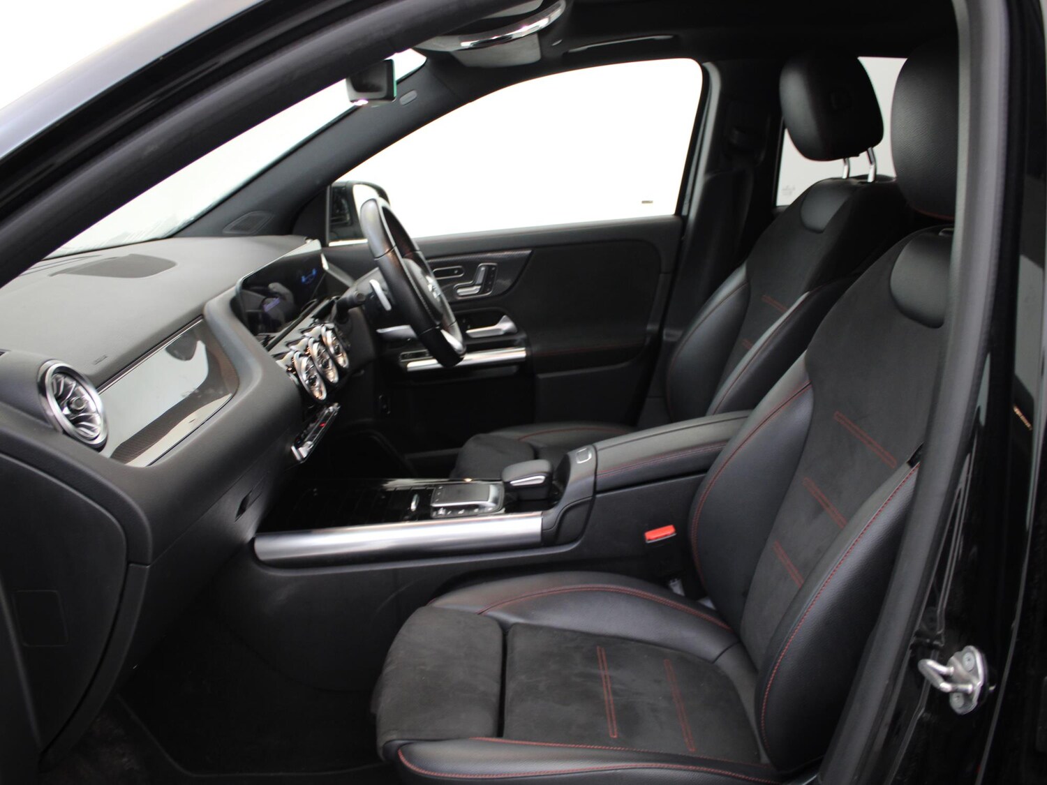 Used Mercedes-Benz GLA 2021 for sale - 78052861: Photo 11