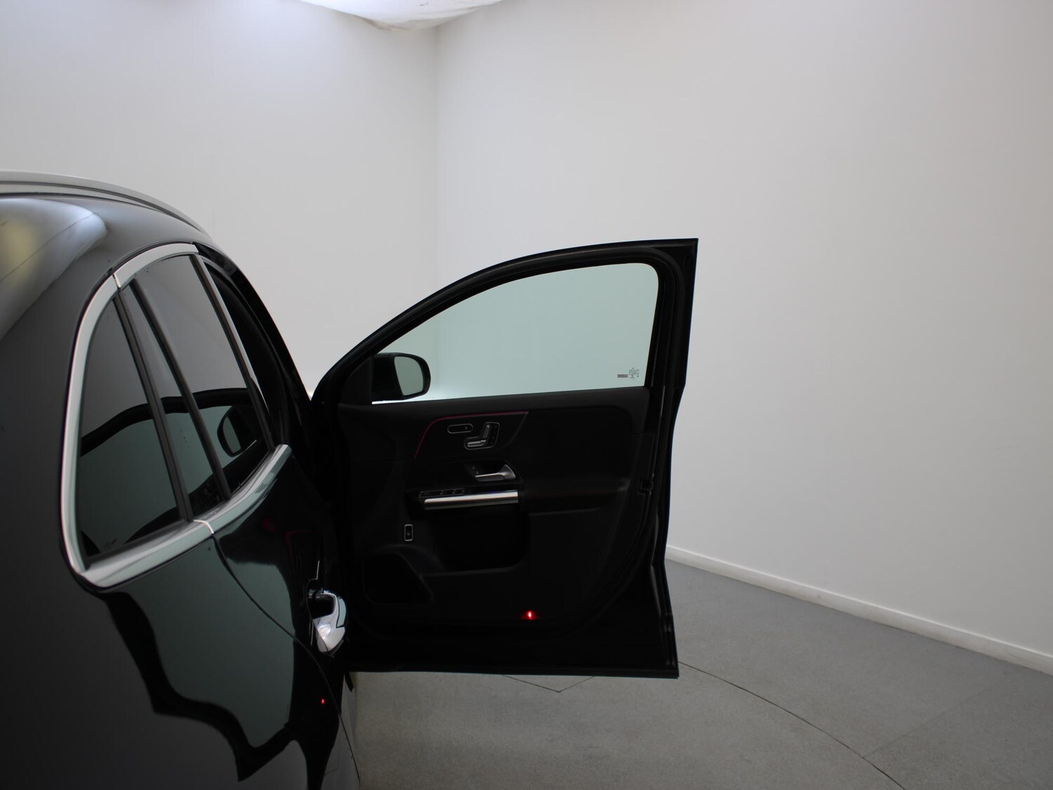 Used Mercedes-Benz GLA 2021 for sale - 78052861: Photo 32