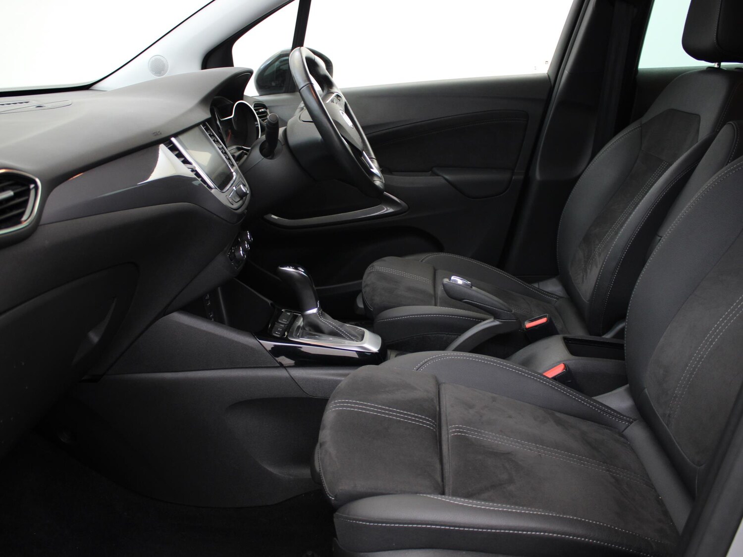 Used Vauxhall Crossland 2022 for sale - 76662184: Photo 8