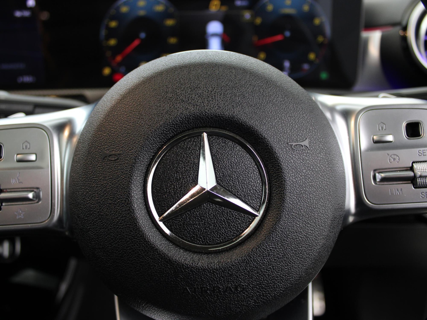 Used Mercedes-Benz CLA 2021 for sale - 77164597: Photo 37