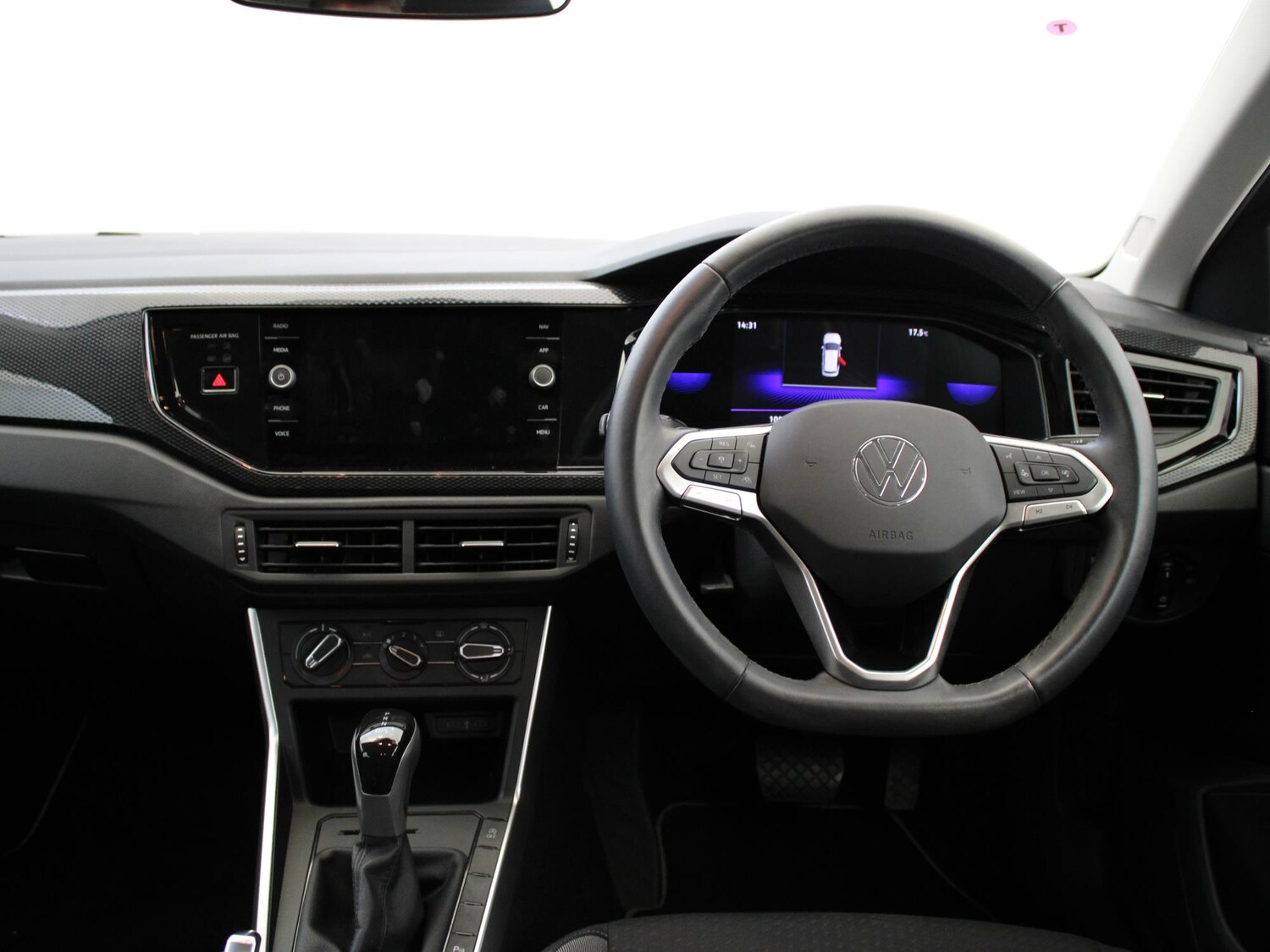 Used Volkswagen Polo 2023 for sale - 77348456: Photo 11