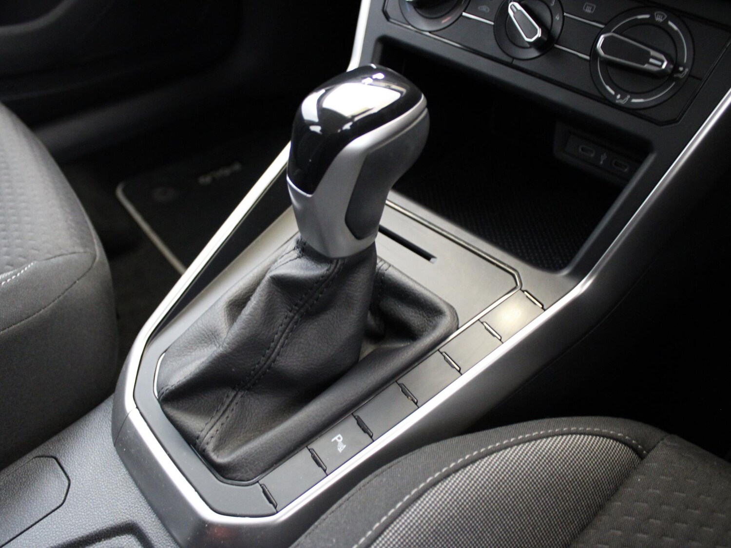 Used Volkswagen Polo 2023 for sale - 77348456: Photo 24