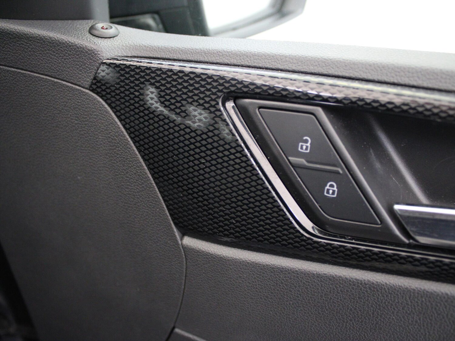 Used Volkswagen Polo 2023 for sale - 77348456: Photo 32