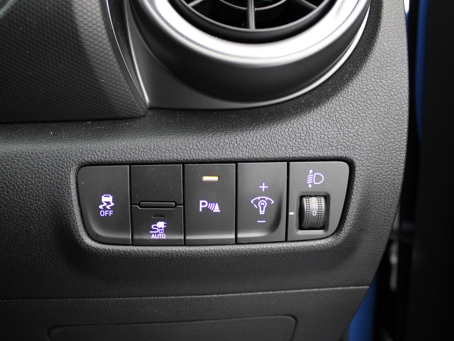 Used Hyundai KONA 2022 for sale - 77135440: Photo 35