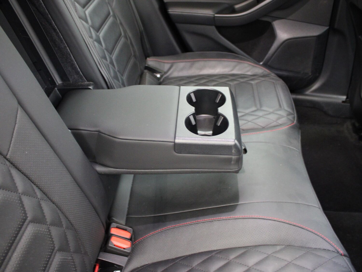 Used Ford Focus 2022 for sale - 76243682: Photo 15