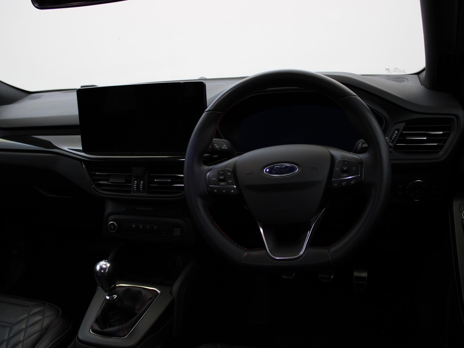 Used Ford Focus 2022 for sale - 76243682: Photo 17