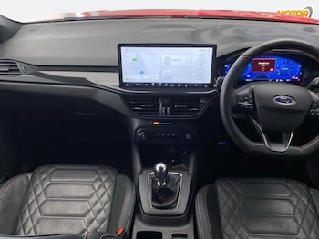 Used Ford Focus 2022 for sale - 76243682: Photo 4