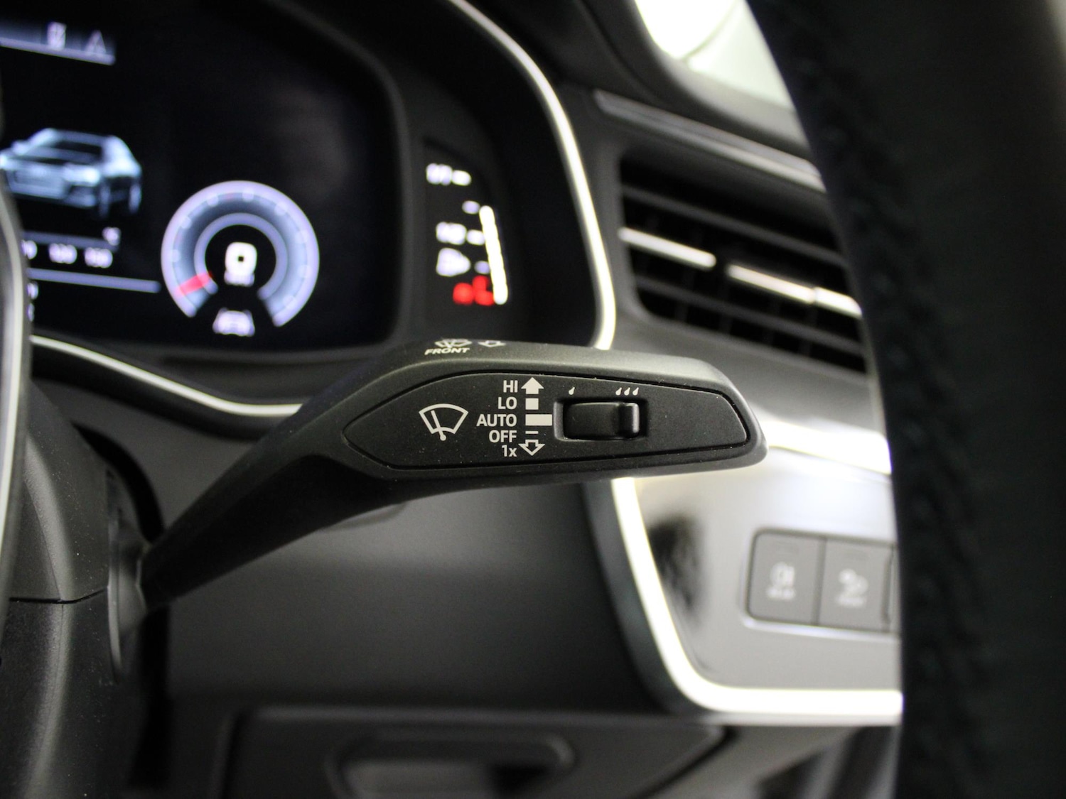 Used Audi A6 2023 for sale - 76411626: Photo 32