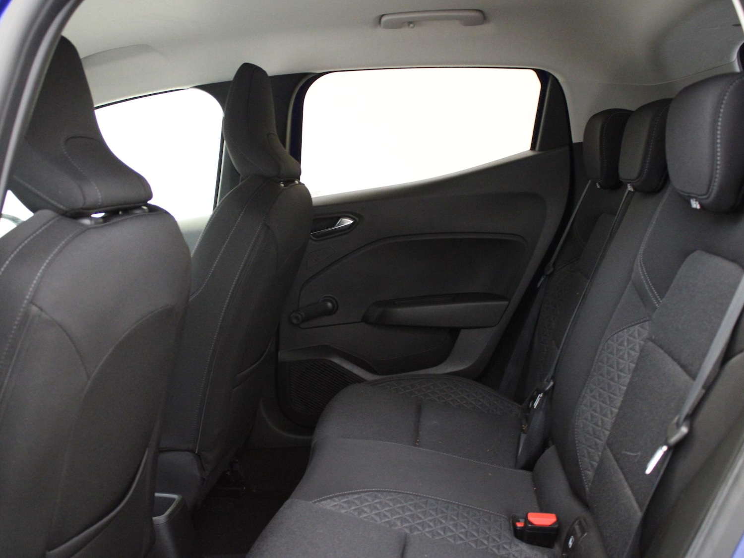 Used Renault Clio 2021 for sale - 76968154: Photo 10