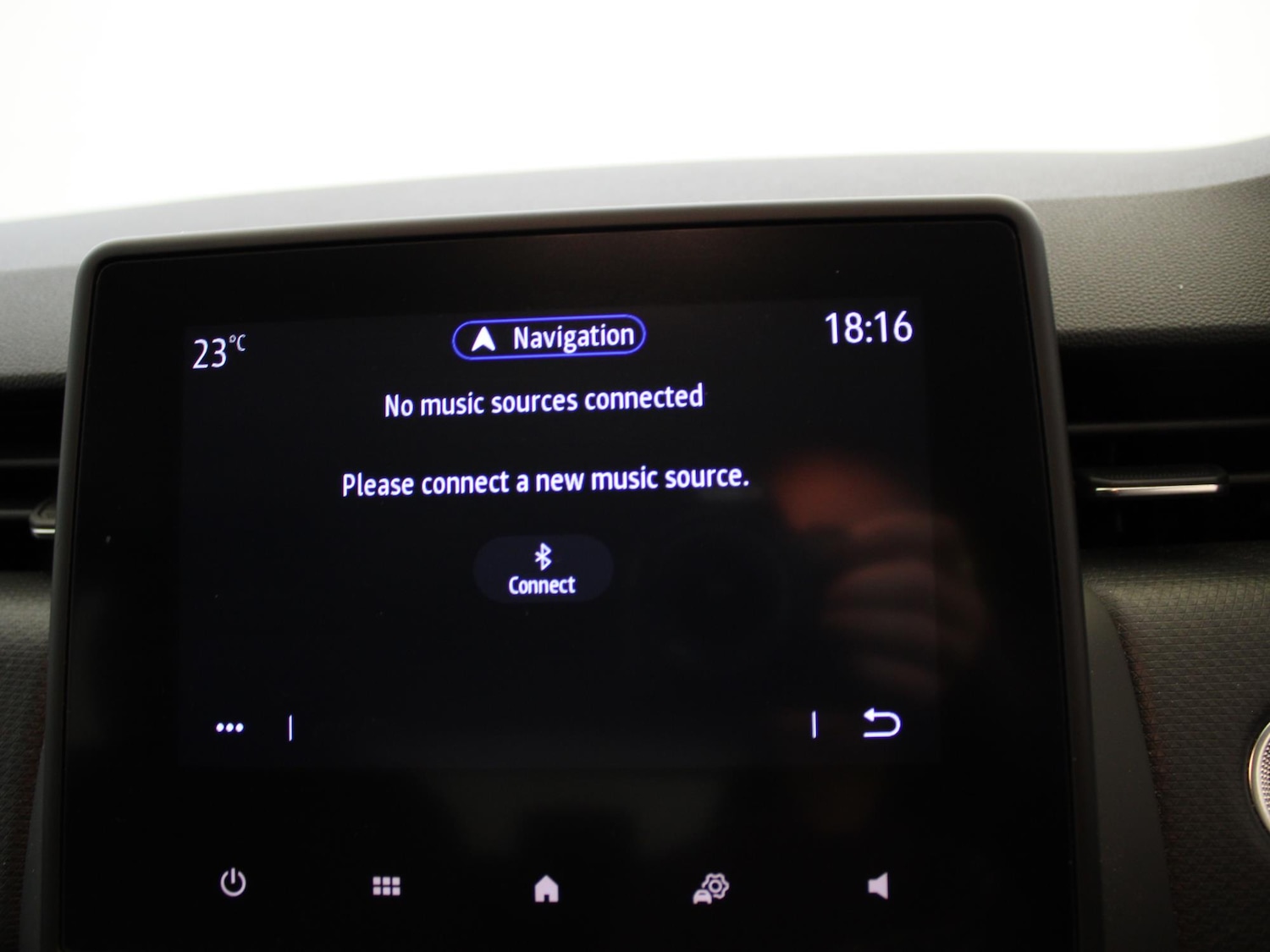 Used Renault Clio 2021 for sale - 76968154: Photo 14