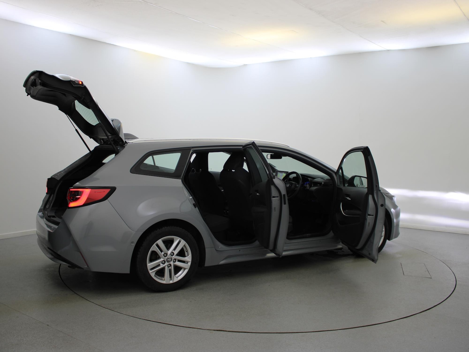 Used Toyota Corolla 2021 for sale - 76755415: Photo 32